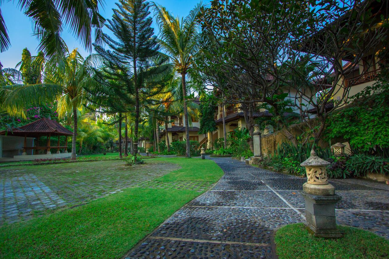 Arya Amed Beach Resort And Dive Center Экстерьер фото